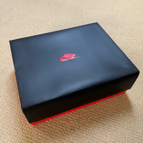 Nike Women's Elevate Air Jordan Hi-Tops - Picture 9 of 9